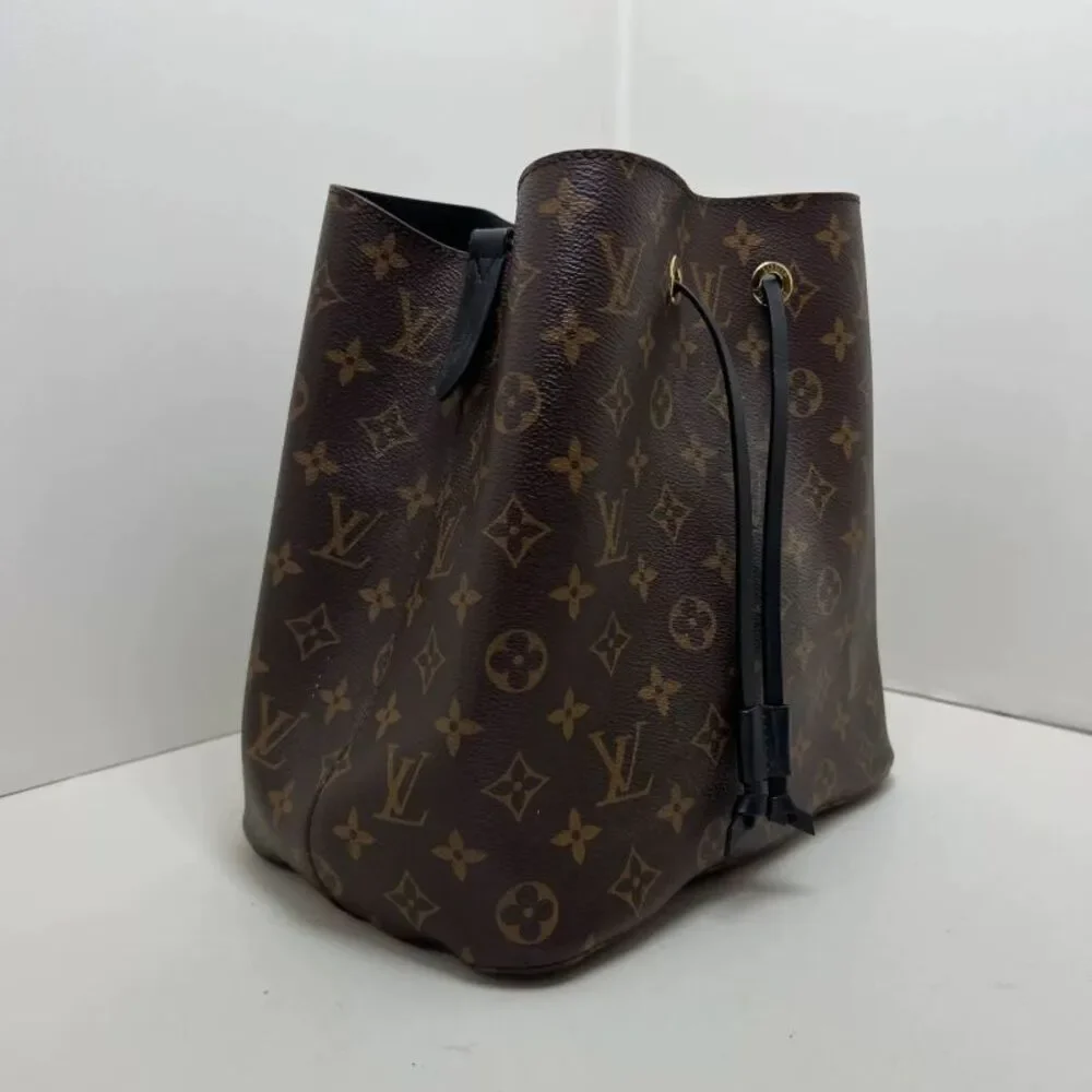 Louis Vuitton Women Pre-Loved Bag Very Good Condition